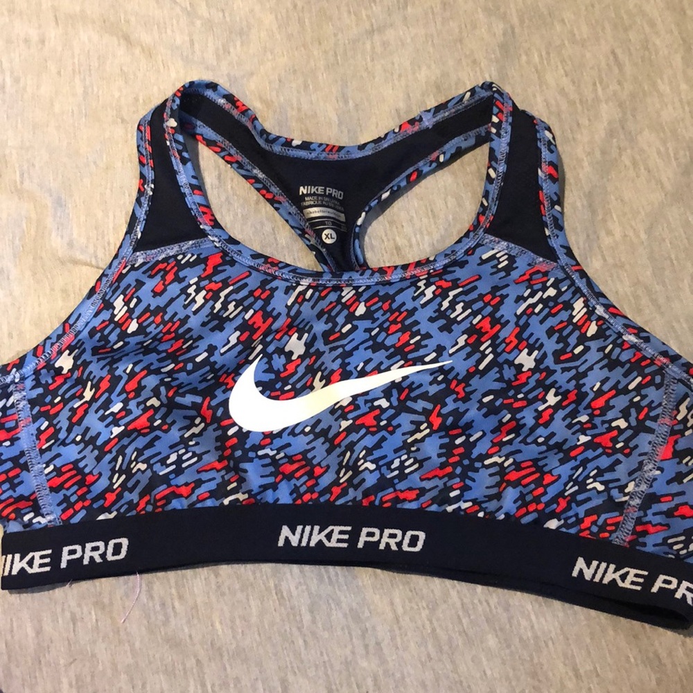Nike sports bra